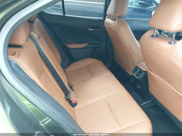 JTHX9JBH8M2043538 2021 LEXUS UX - Image 8
