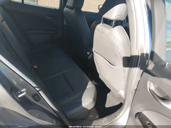 JTHX9JBH8M2044446 2021 LEXUS UX - Image 8