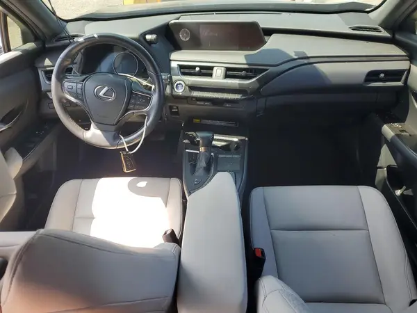 JTHX9JBH9M2037683 2021 LEXUS UX - Image 8