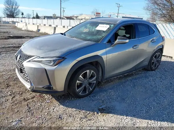 JTHX9JBHXL2024682 2020 LEXUS UX - Image 2