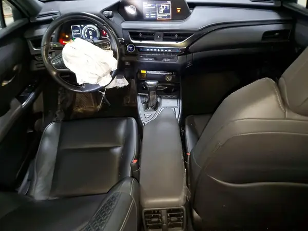 JTHX9JBHXM2049874 2021 LEXUS UX - Image 8