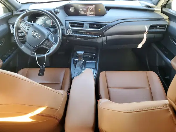JTHY3JBH0K2013596 2019 LEXUS UX - Image 8