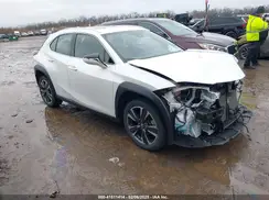 JTHY3JBH0K2016305 2019 LEXUS UX