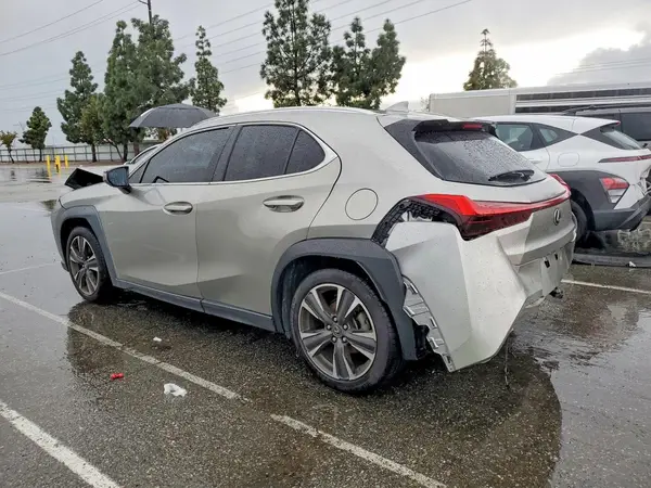 JTHY3JBH0K2018829 2019 LEXUS UX - Image 2