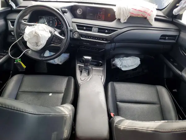 JTHY3JBH0K2019432 2019 LEXUS UX - Image 8