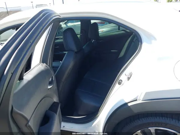 JTHY3JBH1K2013882 2019 LEXUS UX - Image 8