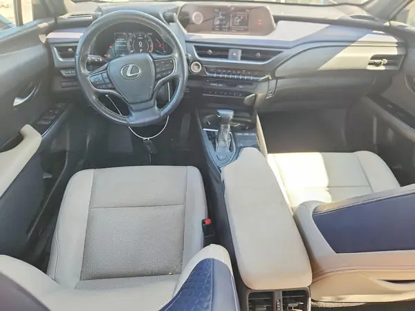 JTHY3JBH1K2014272 2019 LEXUS UX - Image 8