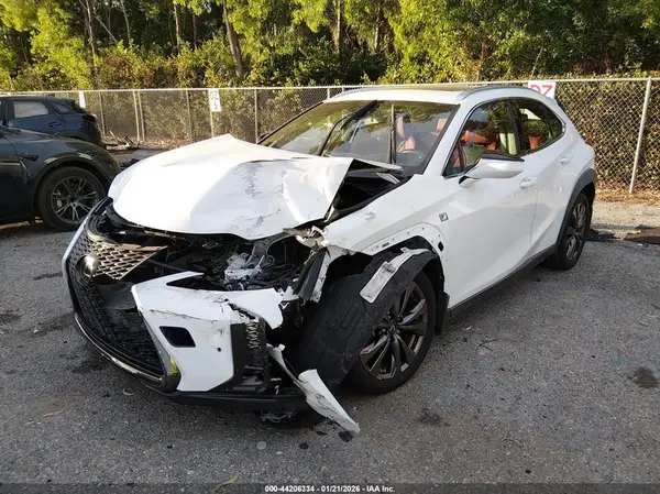 JTHY3JBH2K2005483 2019 LEXUS UX - Image 2