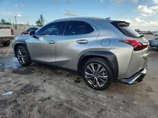 JTHY3JBH3K2006397 2019 LEXUS UX - Image 2