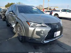 JTHY3JBH3K2013818 2019 LEXUS UX