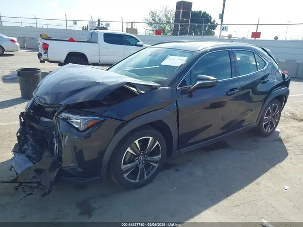 JTHY3JBH3K2015410 2019 LEXUS UX - Image 2