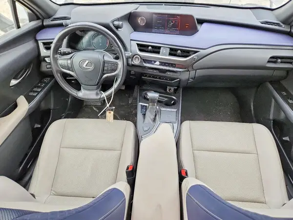 JTHY3JBH3K2016900 2019 LEXUS UX - Image 8