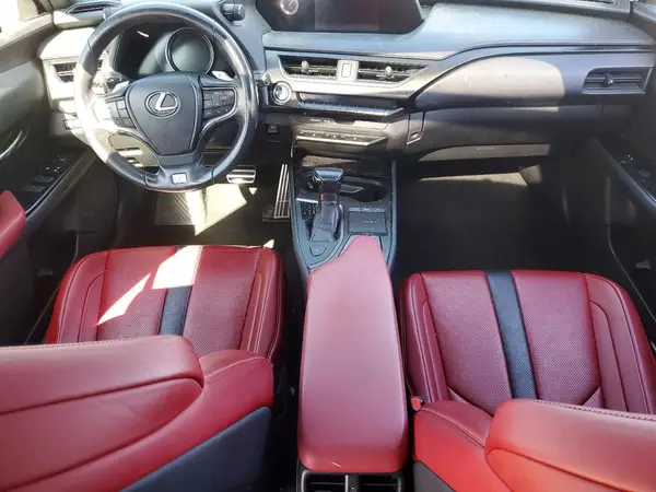 JTHY3JBH3K2018601 2019 LEXUS UX - Image 8
