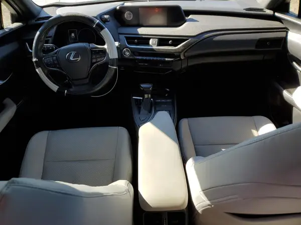 JTHY3JBH3K2019277 2019 LEXUS UX - Image 8
