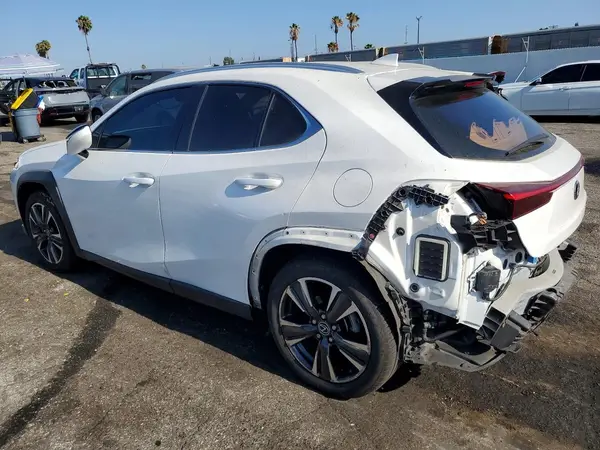 JTHY3JBH3K2019411 2019 LEXUS UX - Image 2
