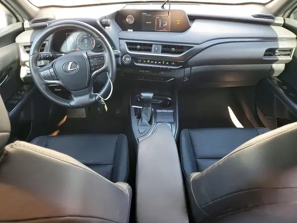 JTHY3JBH3K2019411 2019 LEXUS UX - Image 8