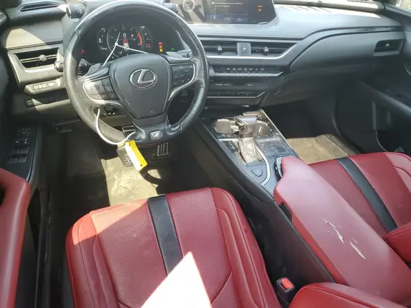 JTHY3JBH3K2019425 2019 LEXUS UX - Image 8