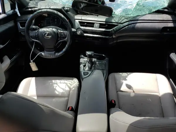 JTHY3JBH4K2016937 2019 LEXUS UX - Image 8