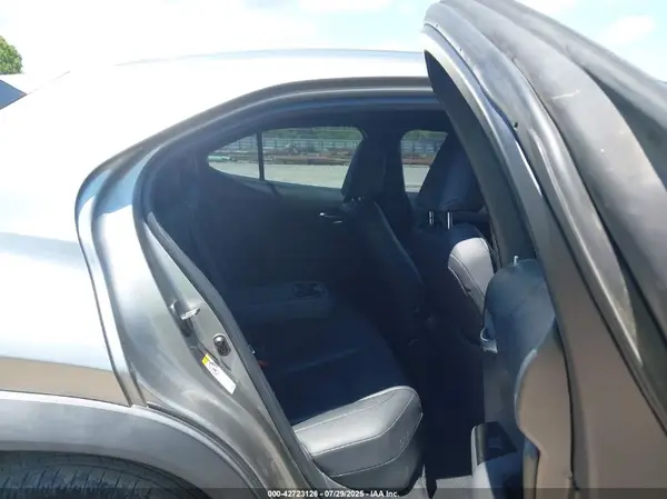 JTHY3JBH5K2003002 2019 LEXUS UX - Image 8