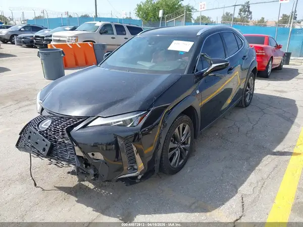 JTHY3JBH5K2004876 2019 LEXUS UX - Image 2