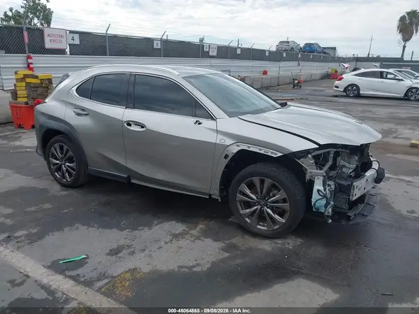 JTHY3JBH5K2013772 2019 LEXUS UX - Image 1