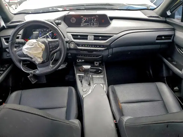 JTHY3JBH6K2000691 2019 LEXUS UX - Image 8
