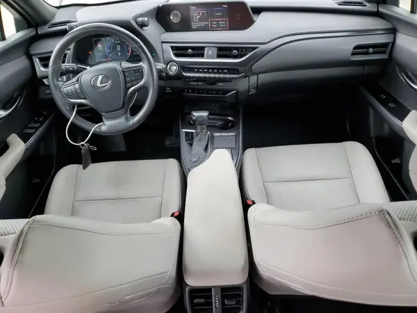 JTHY3JBH6K2001727 2019 LEXUS UX - Image 8