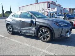 JTHY3JBH6K2002909 2019 LEXUS UX