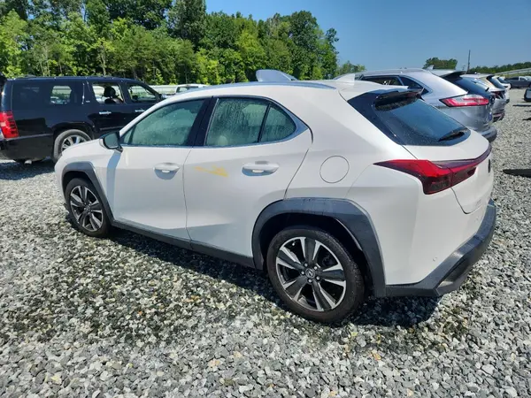 JTHY3JBH6K2016244 2019 LEXUS UX - Image 2