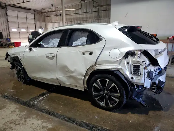 JTHY3JBH6K2018415 2019 LEXUS UX - Image 2