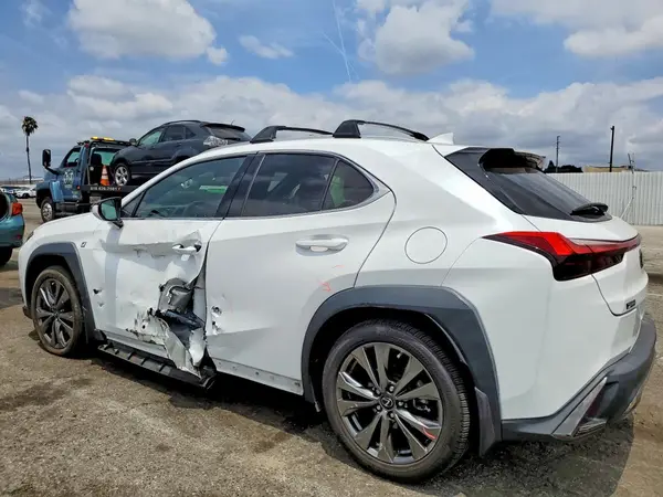 JTHY3JBH7K2005835 2019 LEXUS UX - Image 2