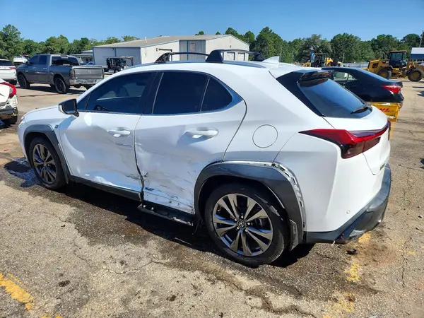 JTHY3JBH7K2010131 2019 LEXUS UX - Image 2
