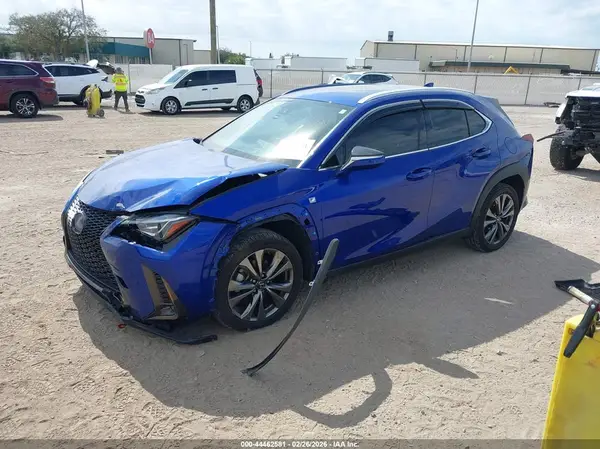 JTHY3JBH7K2012655 2019 LEXUS UX - Image 2