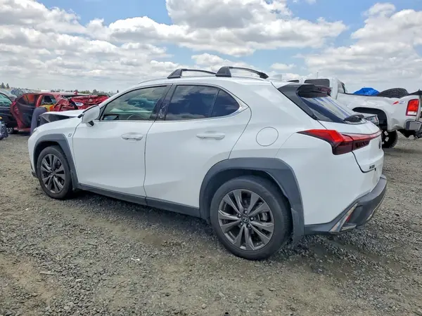 JTHY3JBH7K2012817 2019 LEXUS UX - Image 2