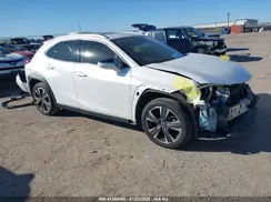 JTHY3JBH7K2014941 2019 LEXUS UX