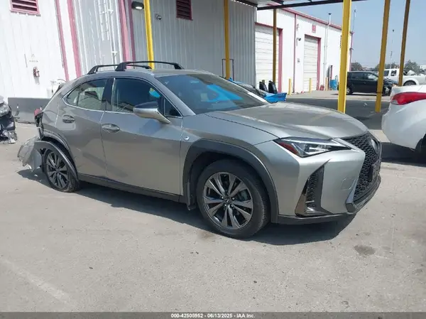 JTHY3JBH7K2017242 2019 LEXUS UX - Image 1