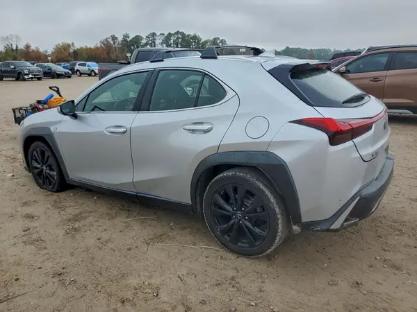 JTHY3JBH8K2001566 2019 LEXUS UX - Image 2