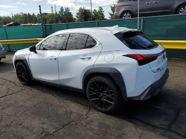 JTHY3JBH8K2008114 2019 LEXUS UX - Image 2
