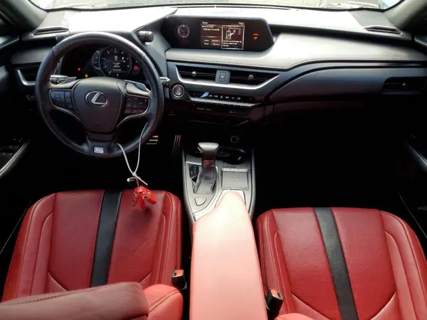 JTHY3JBH8K2008114 2019 LEXUS UX - Image 8