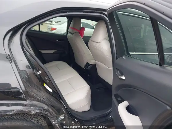 JTHY3JBH8K2013667 2019 LEXUS UX - Image 8