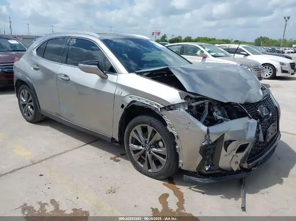 JTHY3JBH8K2019307 2019 LEXUS UX - Image 1