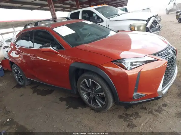 JTHY3JBH9K2005464 2019 LEXUS UX - Image 1