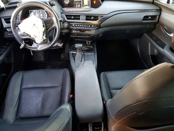 JTHY3JBH9K2006047 2019 LEXUS UX - Image 8