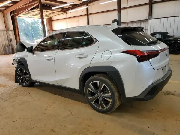 JTHY3JBH9K2017081 2019 LEXUS UX - Image 2