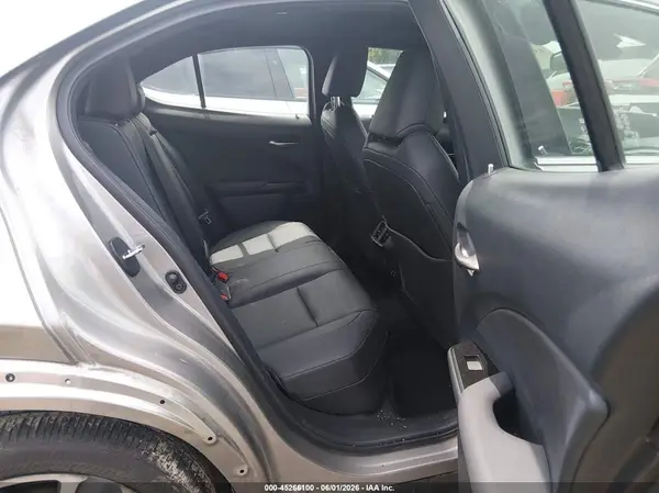 JTHY3JBH9K2020305 2019 LEXUS UX - Image 8