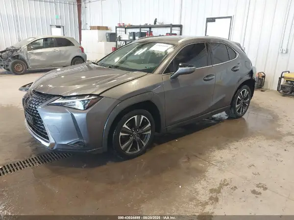 JTHY3JBHXK2007952 2019 LEXUS UX - Image 2