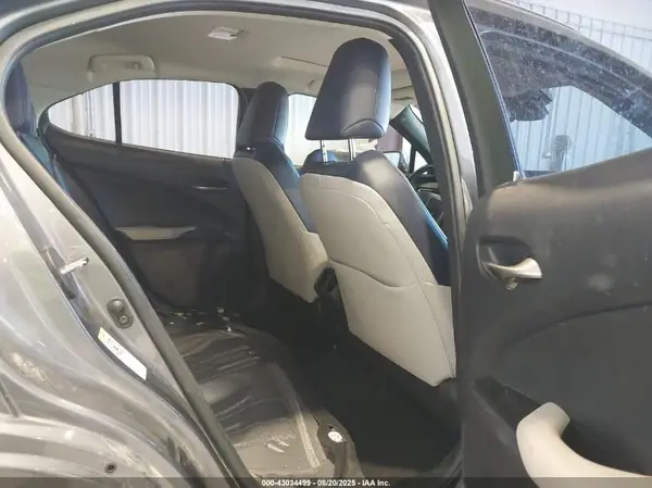 JTHY3JBHXK2007952 2019 LEXUS UX - Image 8