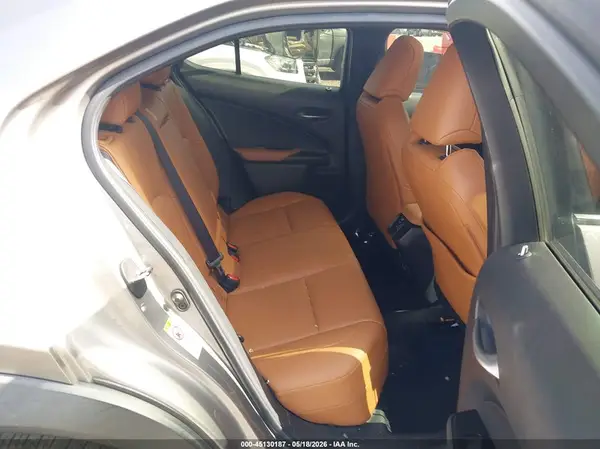 JTHY3JBHXK2007997 2019 LEXUS UX - Image 8