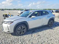 JTHY3JBHXK2016702 2019 LEXUS UX