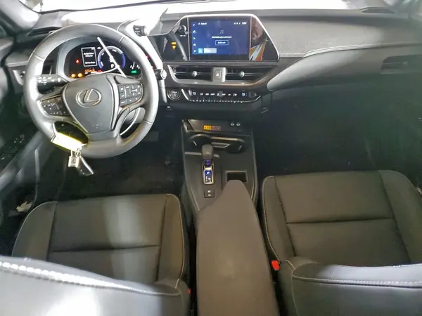 JTHYBJAH1S2002594 2025 LEXUS UX - Image 8